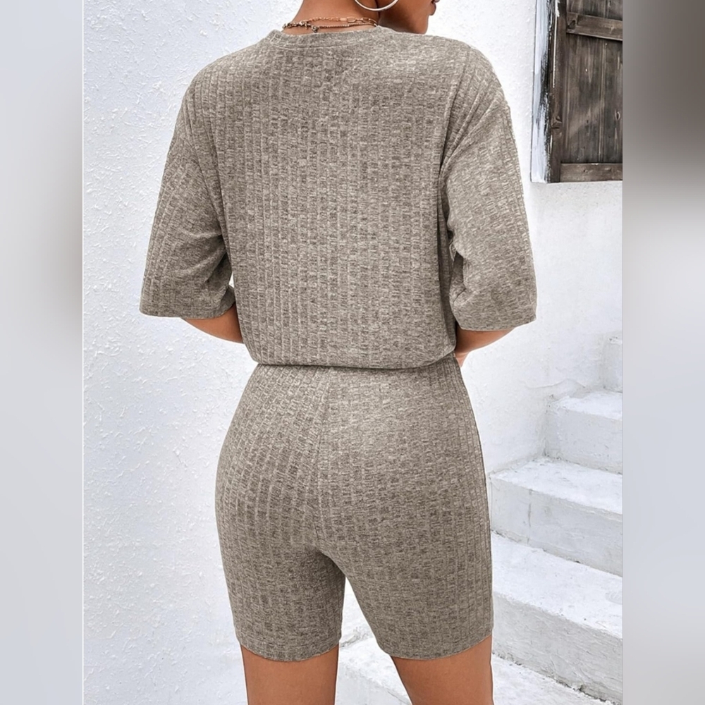 Knit Ribbed 2 Piece Lounge Set - Picture 3 of 3